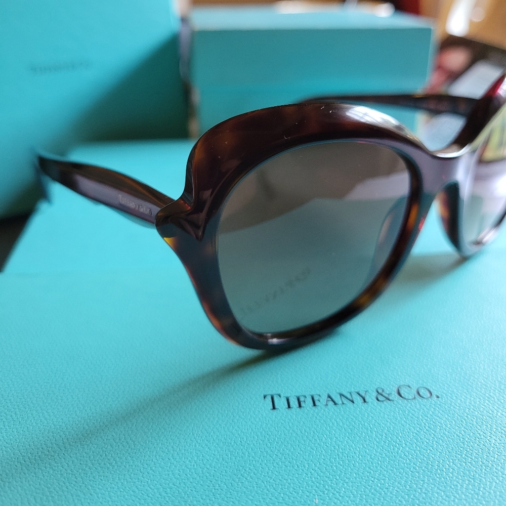 Tiffany & Co Paper Flower Sunglasses TF4154 00B - Picture 4 of 15
